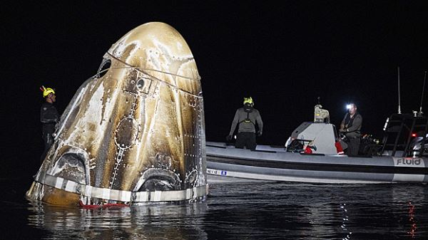 Приводнился задержанный ураганом и неполадками космический корабль Crew-8